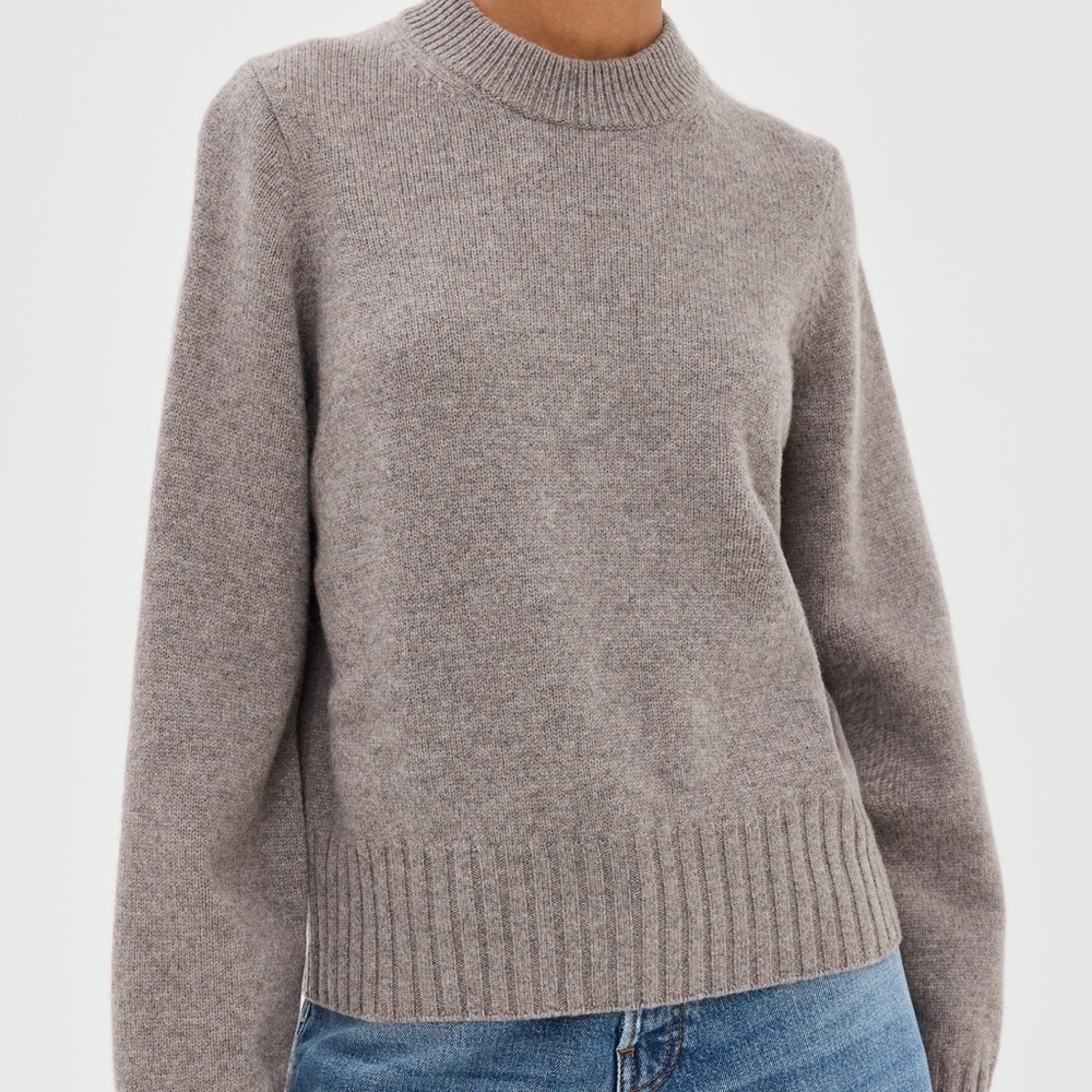 Reformation Calloway crewneck wool sweater in size S